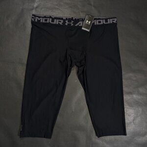 Under Armour 2.0 HeatGear 3/4 Leggings Compression Mens 5XL 1289574 Black $32